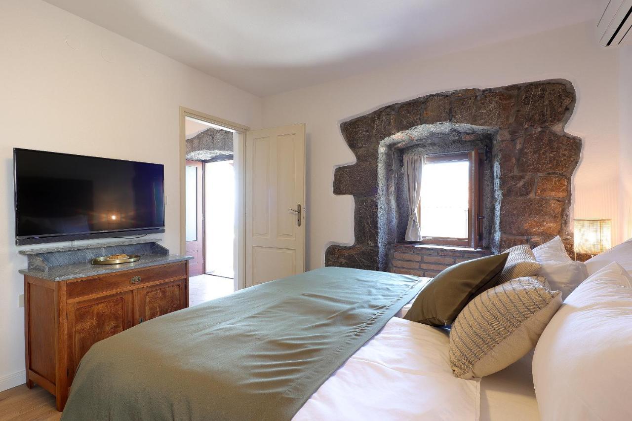 Villa Fani With Jacuzzi Icici Bagian luar foto
