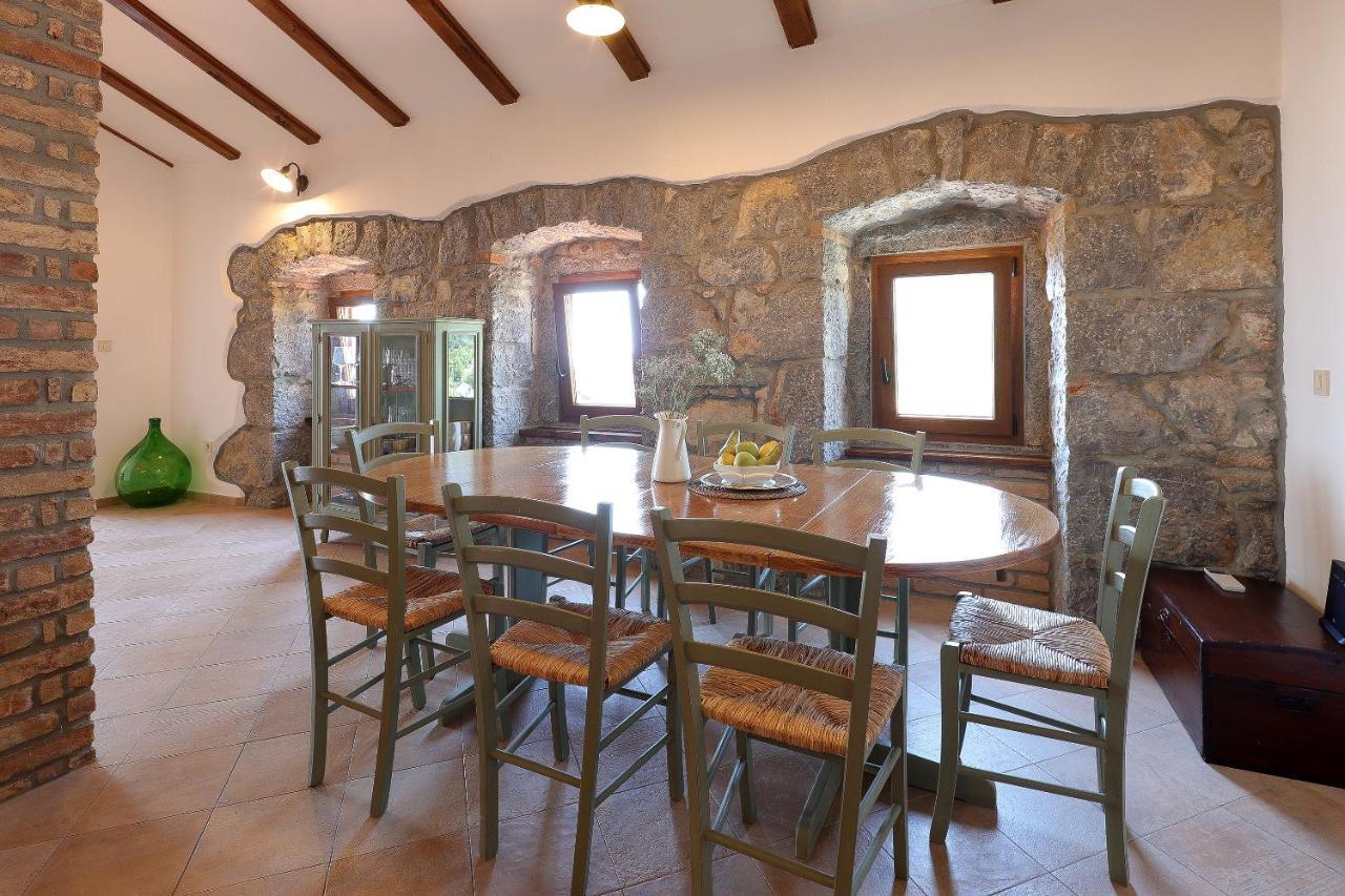 Villa Fani With Jacuzzi Icici Bagian luar foto